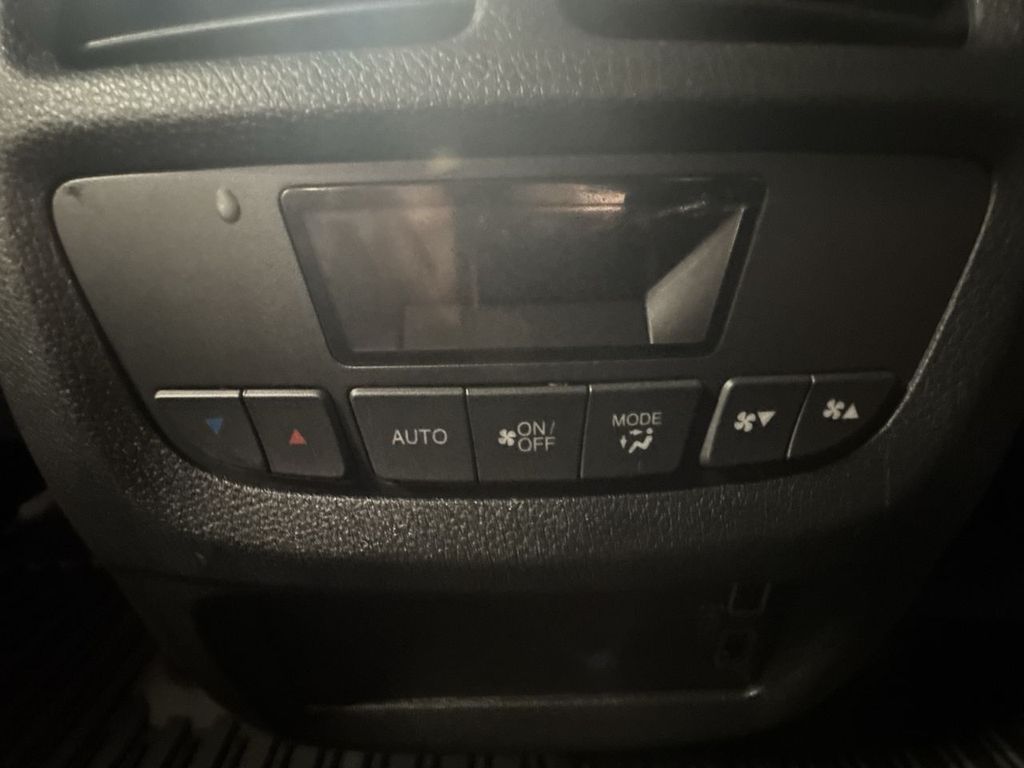used 2022 Honda Pilot car, priced at $35,425