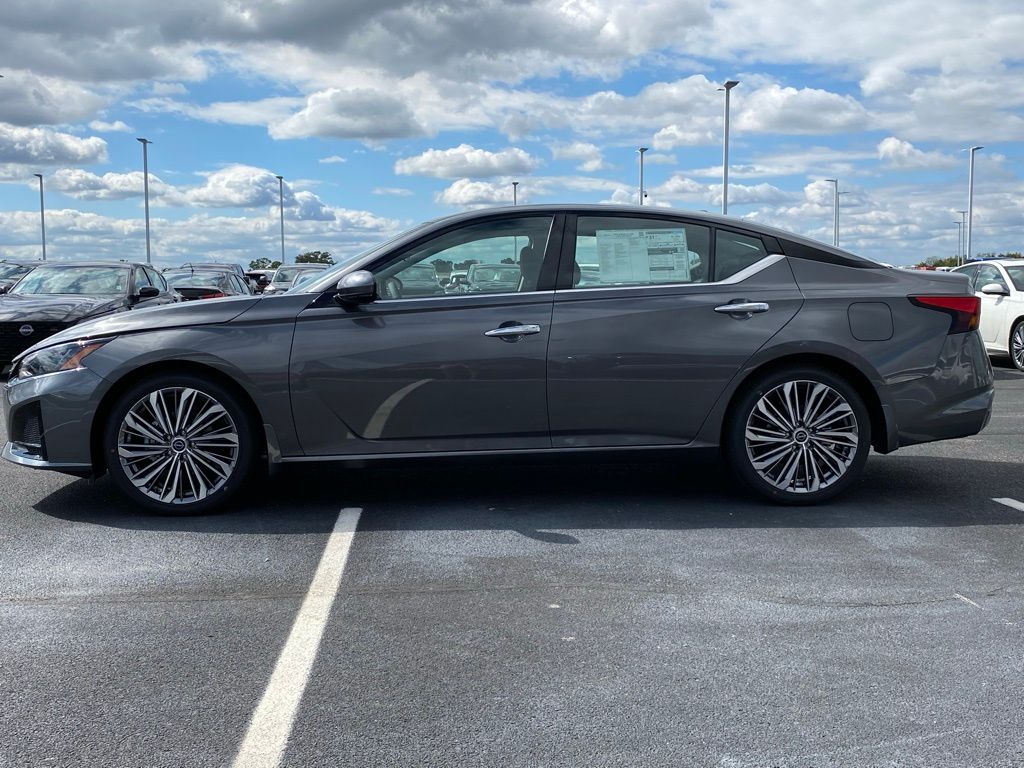 new 2025 Nissan Altima car, priced at $33,636