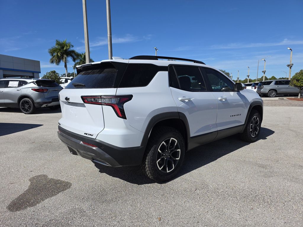 new 2026 Chevrolet Equinox car, priced at $31,895