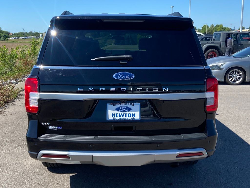 new 2024 Ford Expedition car, priced at $57,871