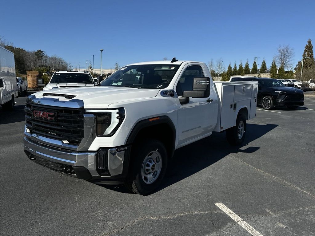 new 2025 GMC Sierra 2500HD car, priced at $49,388