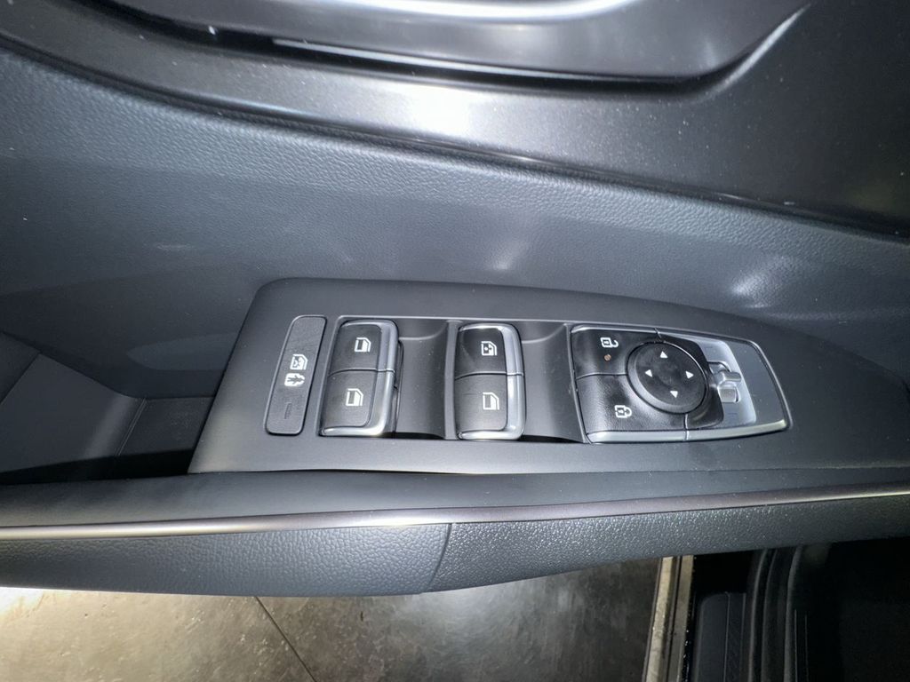 new 2025 Kia Sorento Hybrid car, priced at $42,088
