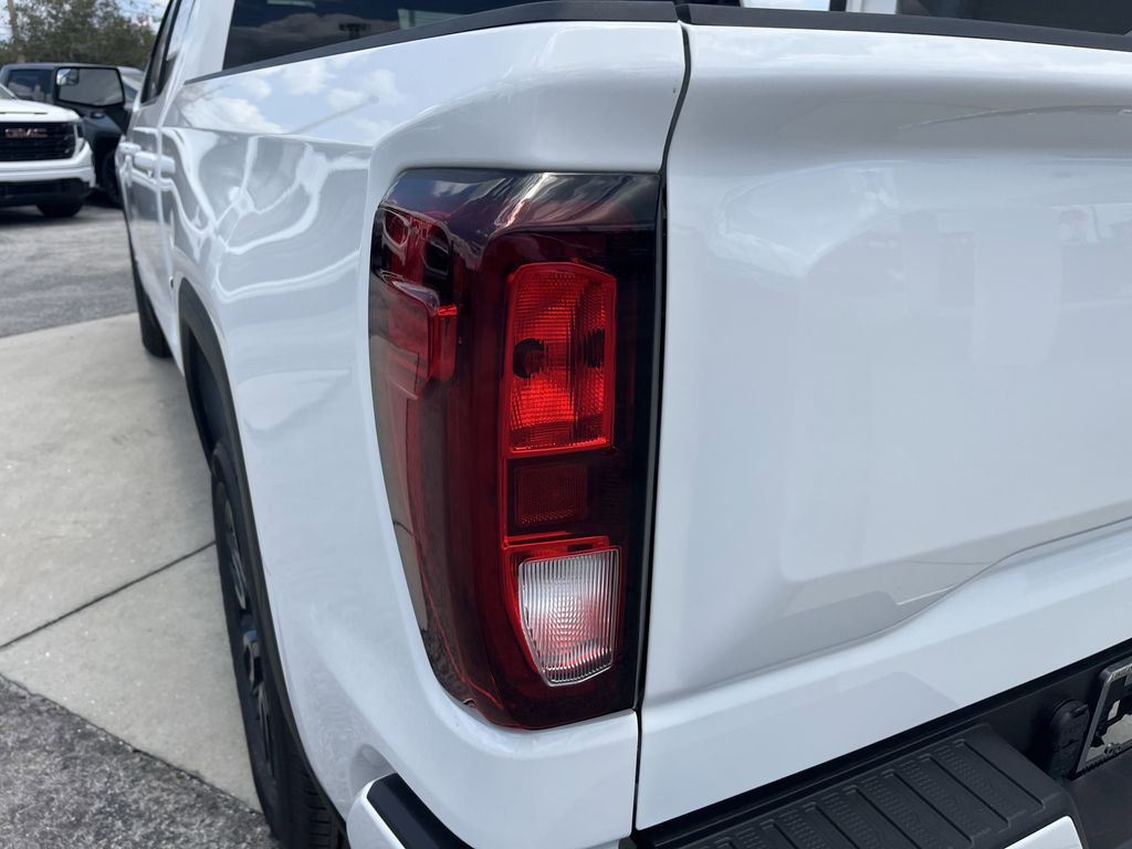 new 2025 GMC Sierra 1500 car, priced at $53,995