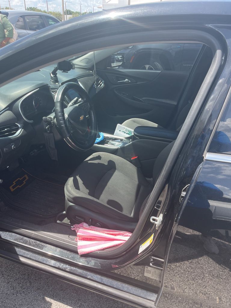 used 2018 Chevrolet Malibu car, priced at $8,991