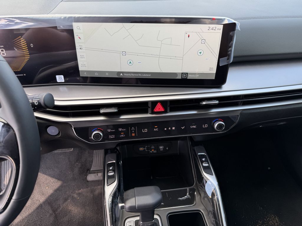 new 2026 Kia Sorento car, priced at $38,470