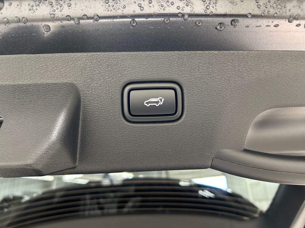 new 2026 Kia Sportage car, priced at $39,665