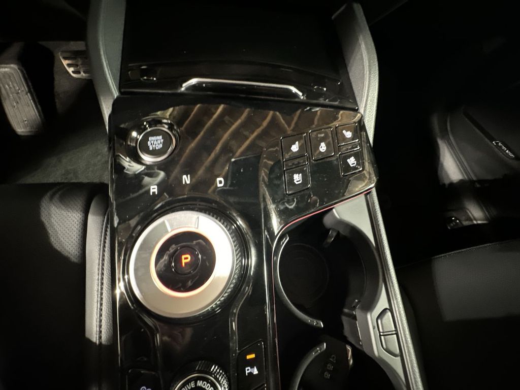 new 2025 Kia Sportage Plug-In Hybrid car, priced at $45,506