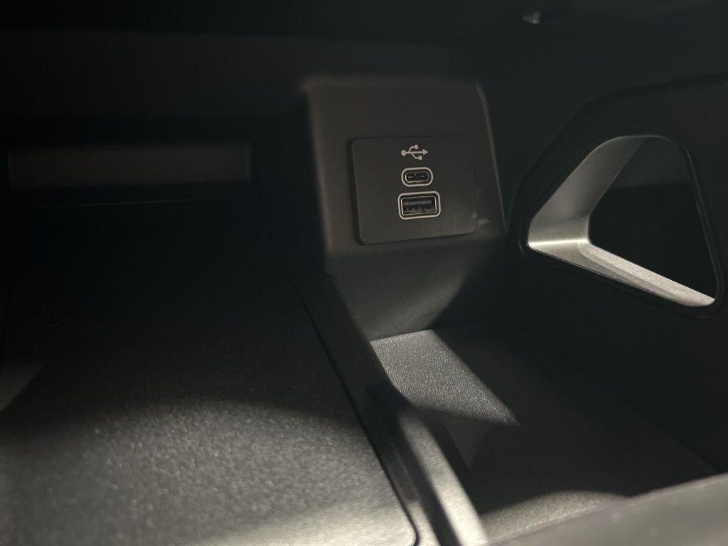 new 2025 Ford Ranger car, priced at $49,580