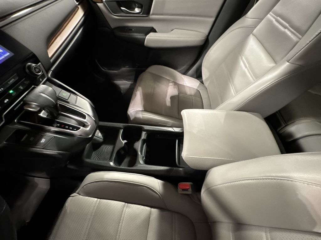 used 2017 Honda CR-V car, priced at $22,673