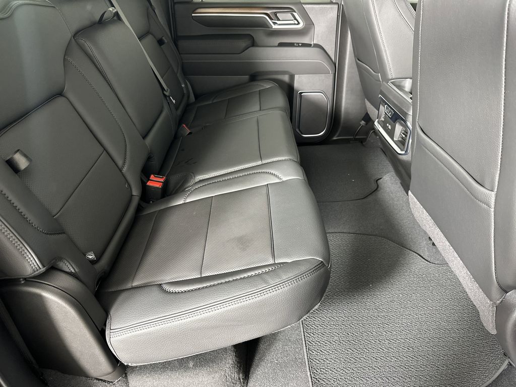 new 2025 GMC Sierra 2500HD car, priced at $86,034