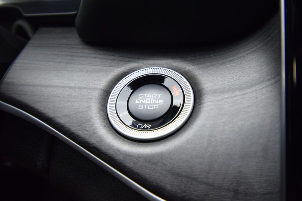 new 2025 Jeep Grand Cherokee car, priced at $46,126
