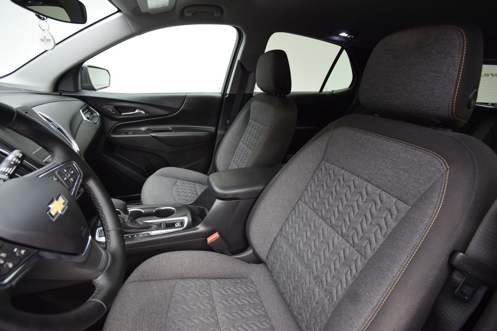 used 2023 Chevrolet Equinox car, priced at $17,800