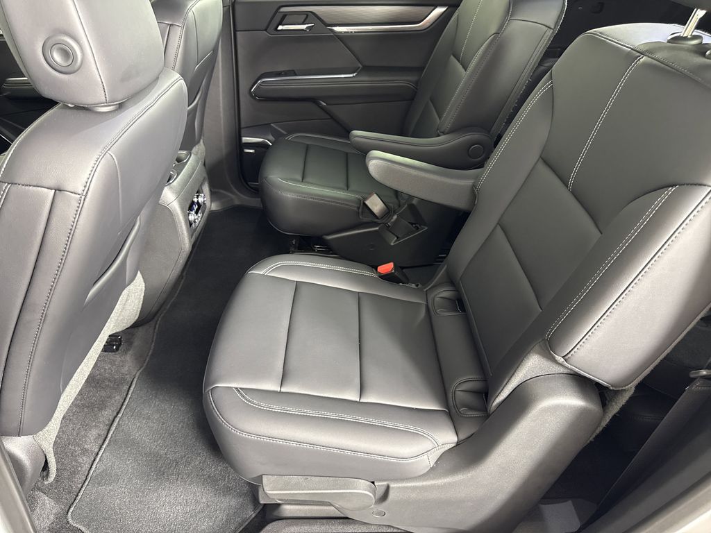 new 2025 GMC Acadia car, priced at $41,180