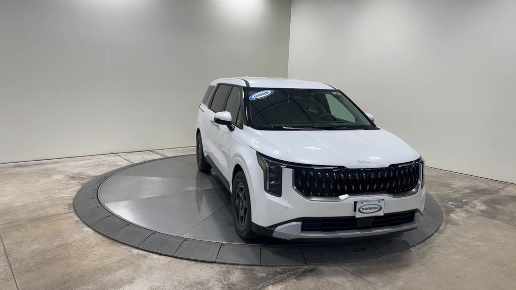 new 2025 Kia Carnival car, priced at $40,495