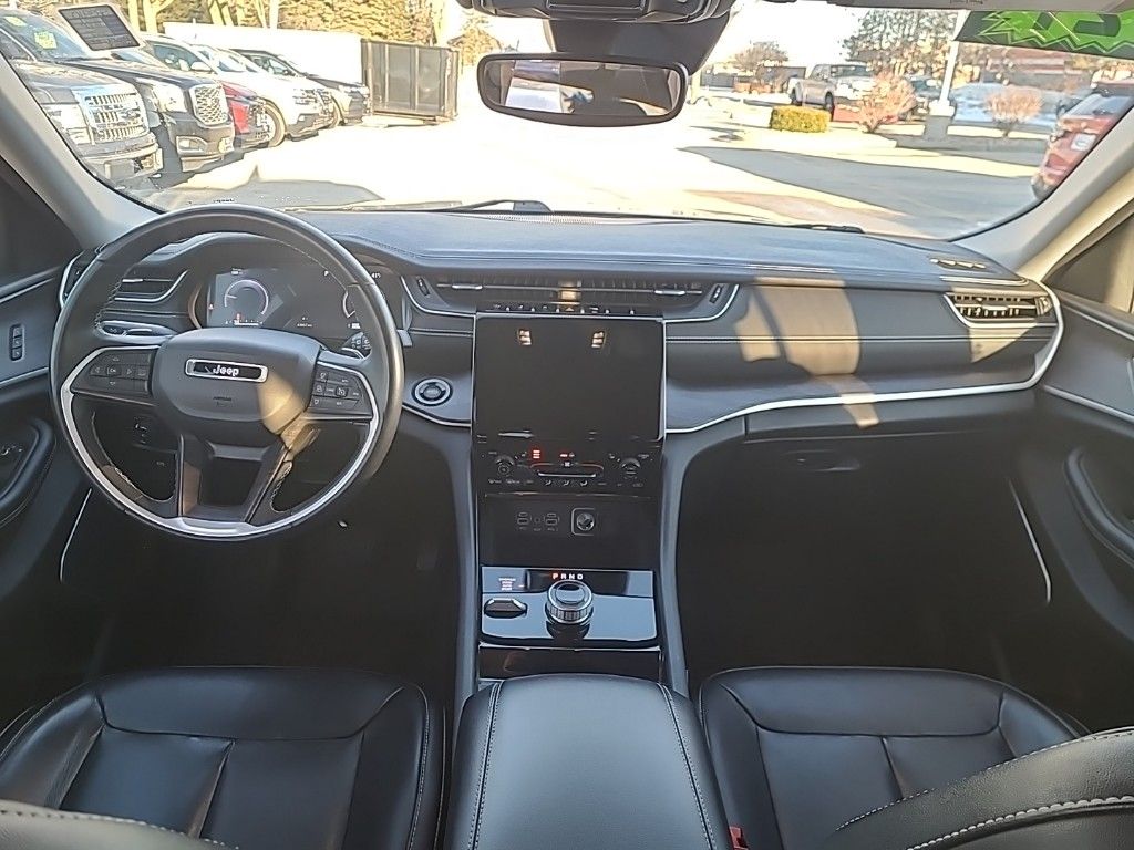 used 2021 Jeep Grand Cherokee L car, priced at $30,927