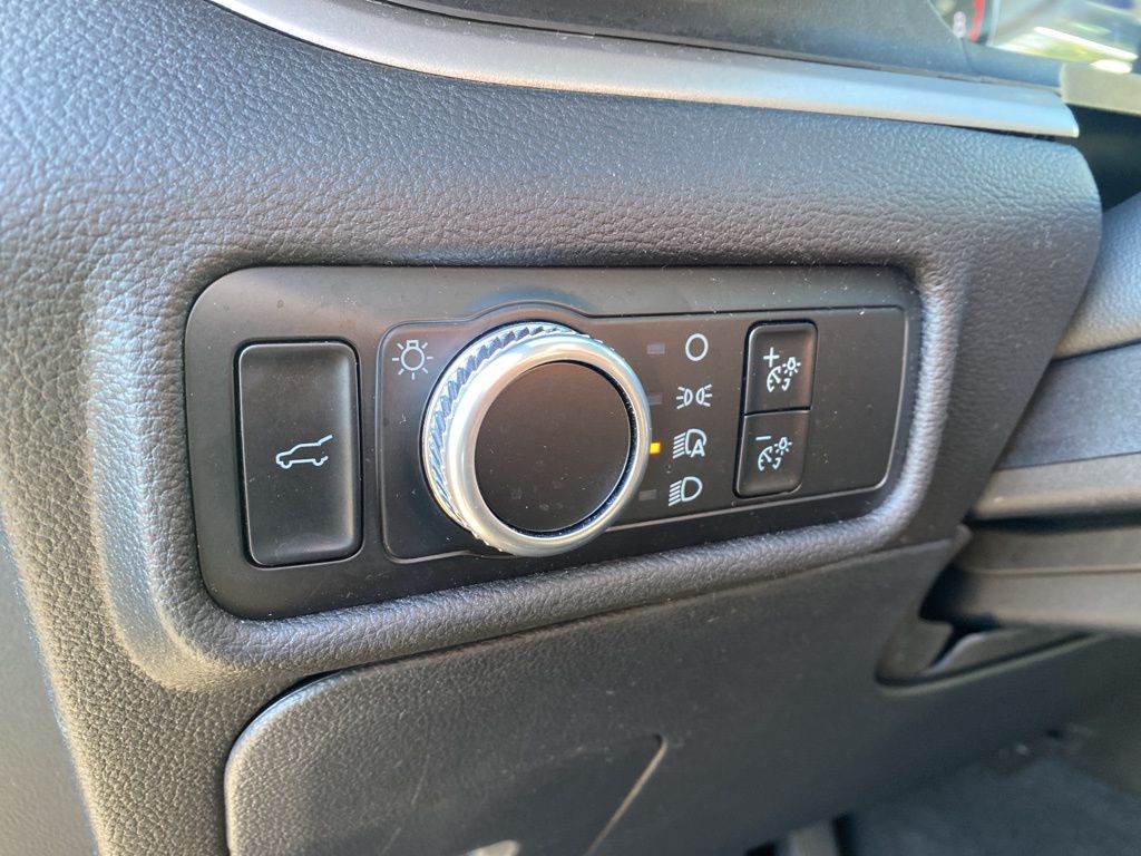 used 2023 Ford Explorer car, priced at $27,995