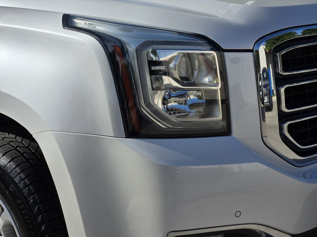 used 2019 GMC Yukon car, priced at $32,891