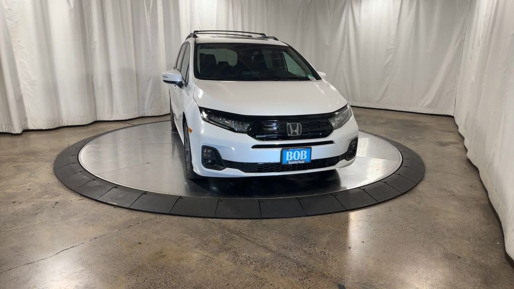 new 2025 Honda Odyssey car, priced at $48,815