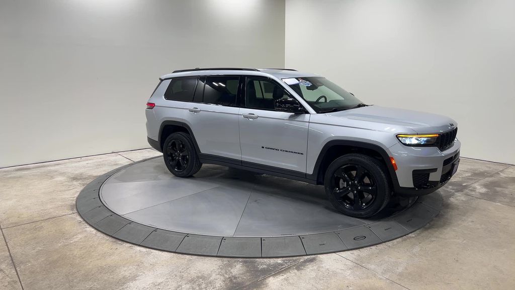 used 2021 Jeep Grand Cherokee L car, priced at $30,454