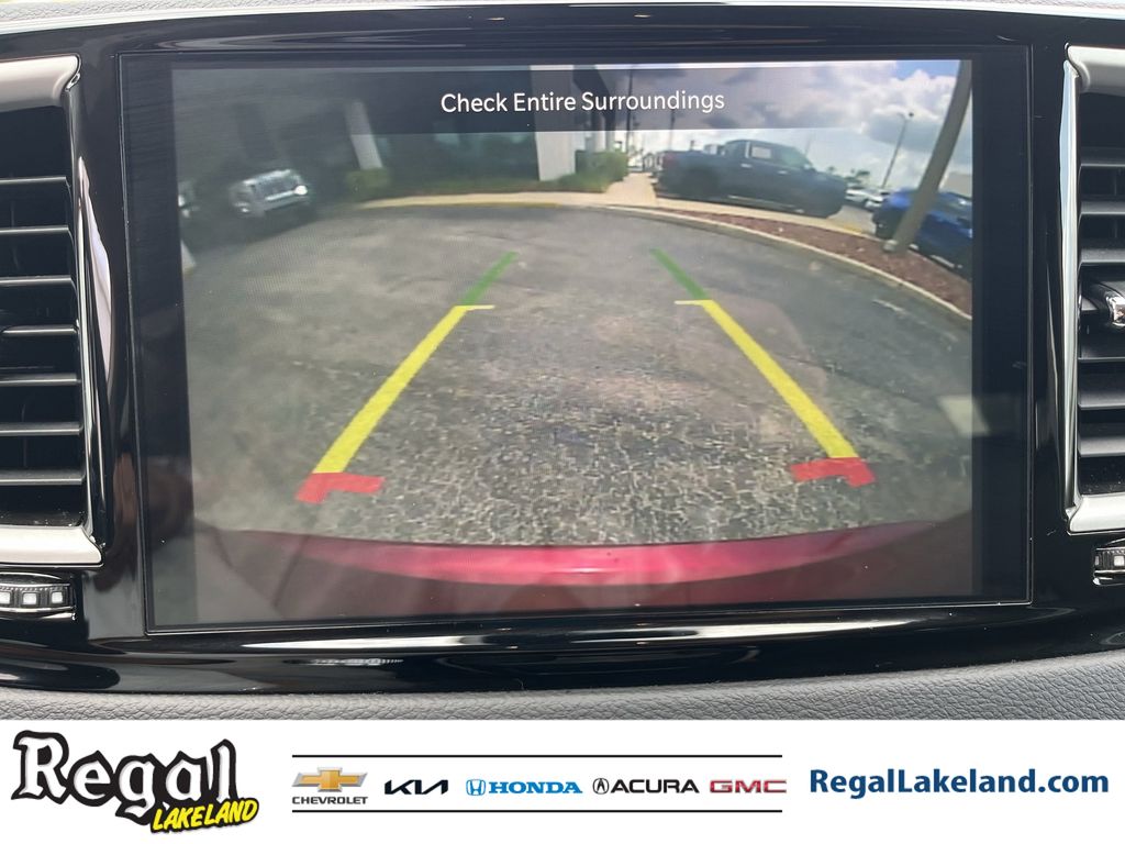 used 2023 Chrysler Pacifica car, priced at $21,294