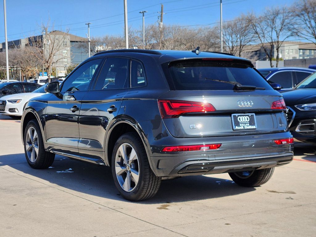 new 2025 Audi Q5 car, priced at $50,250