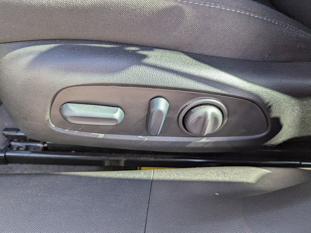 used 2024 Chevrolet Malibu car, priced at $17,993