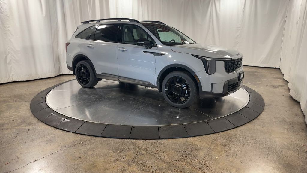new 2025 Kia Sorento car, priced at $42,071
