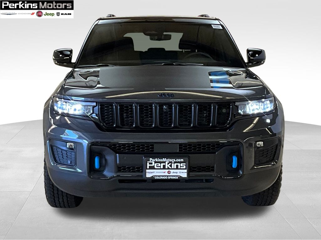 new 2025 Jeep Grand Cherokee car, priced at $66,005