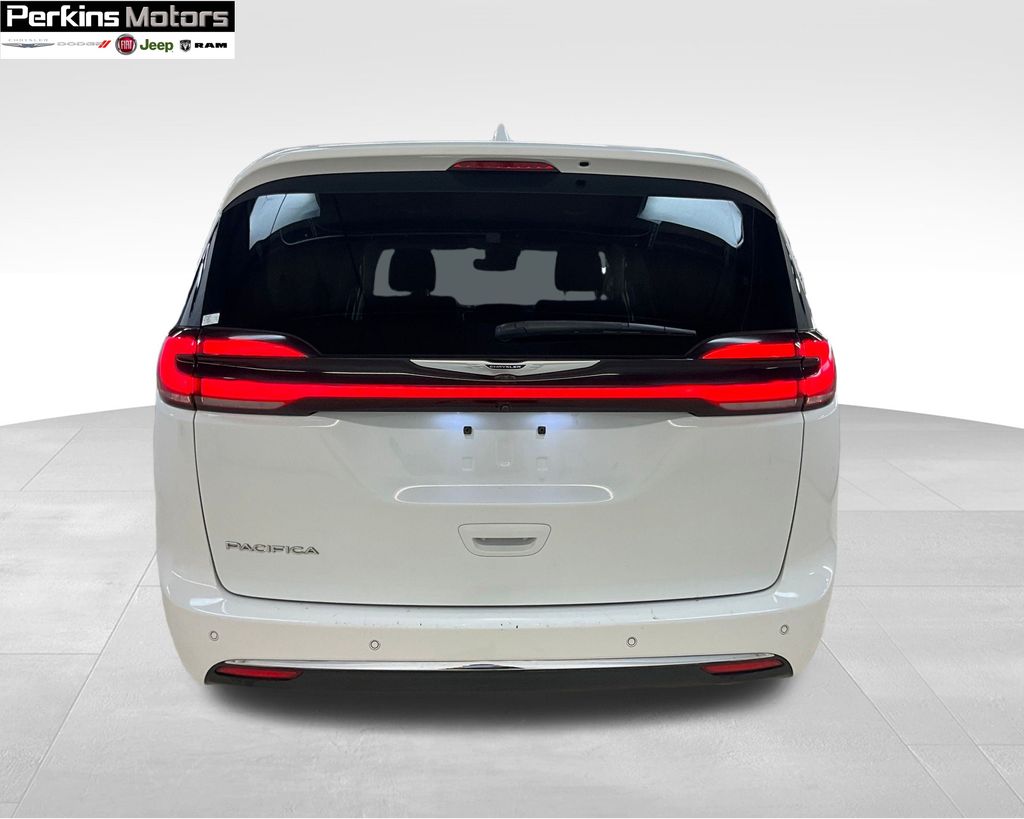 used 2022 Chrysler Pacifica car, priced at $23,989