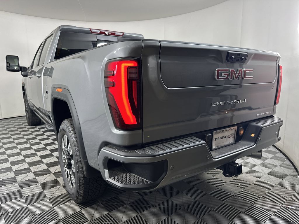 new 2025 GMC Sierra 2500HD car, priced at $85,634