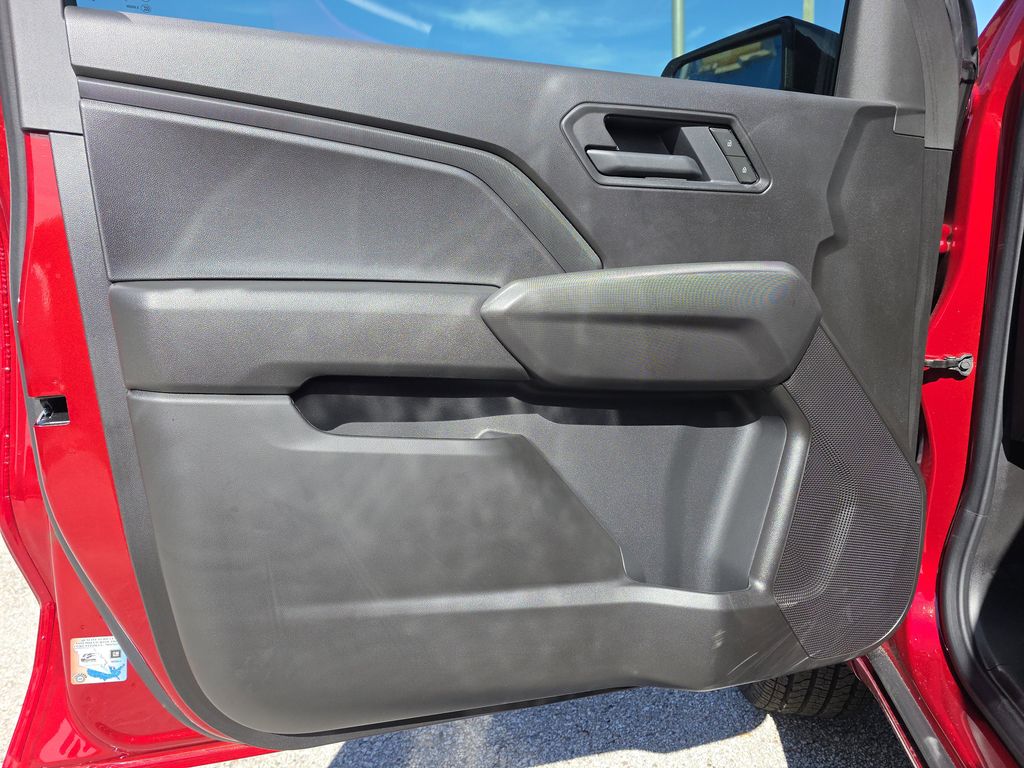 new 2026 Chevrolet Colorado car, priced at $29,500