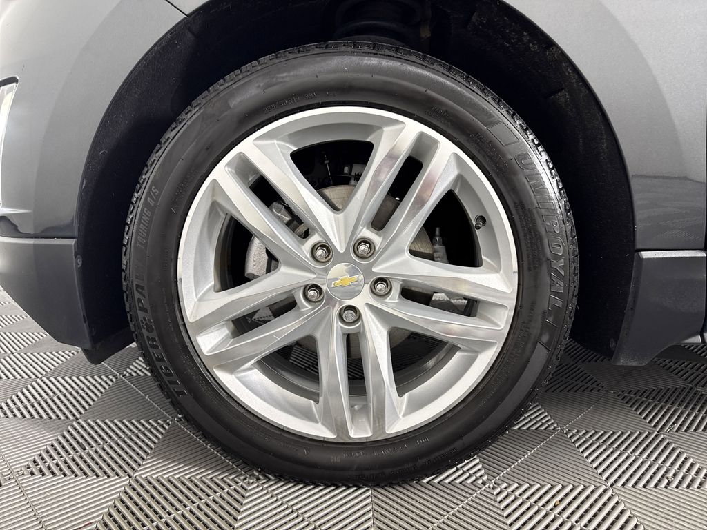 used 2018 Chevrolet Equinox car, priced at $16,700