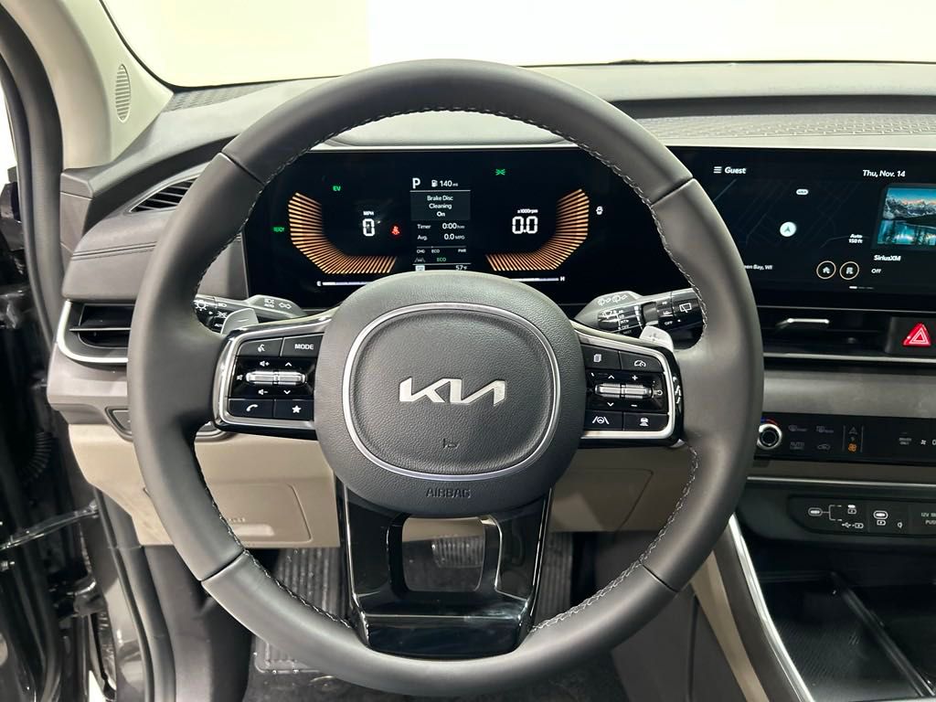 new 2025 Kia Carnival Hybrid car, priced at $43,985