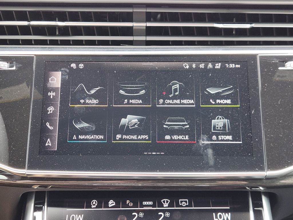 new 2025 Audi Q7 car, priced at $88,655