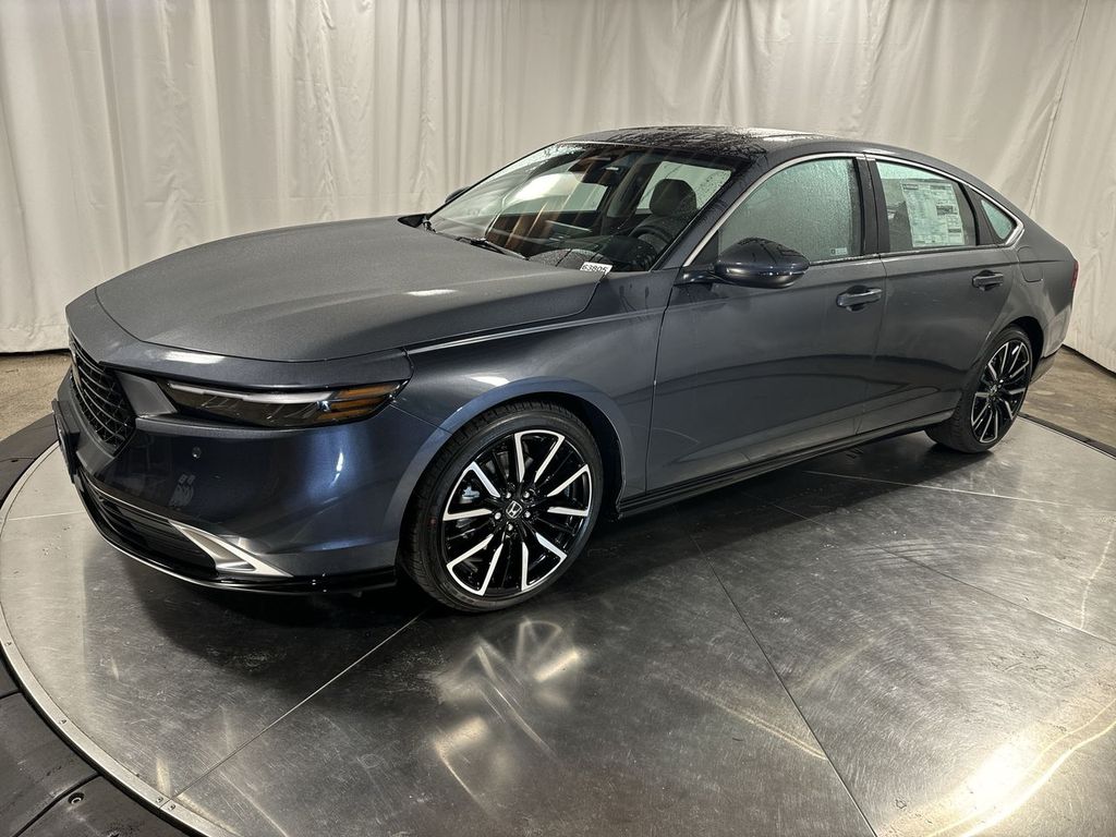 new 2025 Honda Accord Hybrid car, priced at $40,495