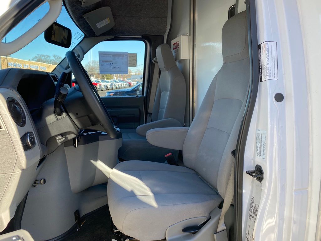 new 2023 Ford E-450SD car, priced at $66,301