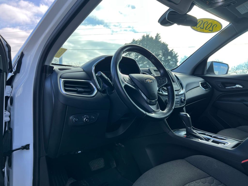 used 2020 Chevrolet Equinox car, priced at $17,500