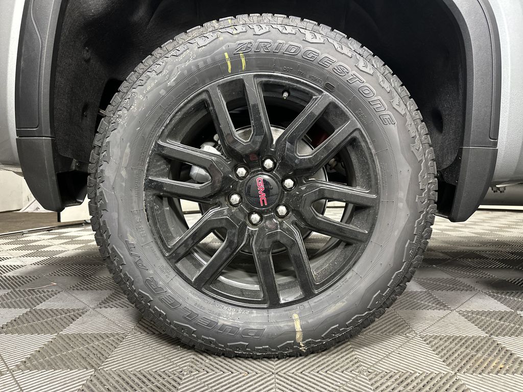 new 2025 GMC Sierra 1500 car, priced at $62,224