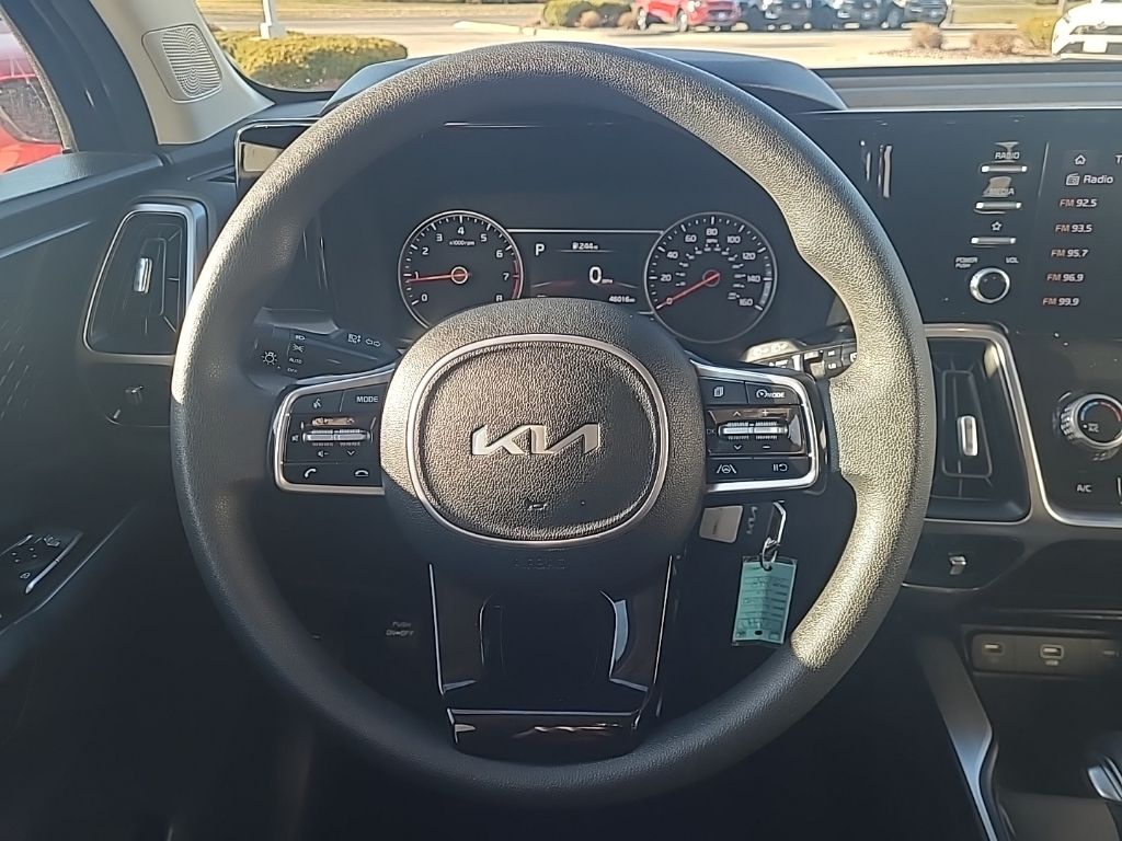 used 2023 Kia Sorento car, priced at $25,974