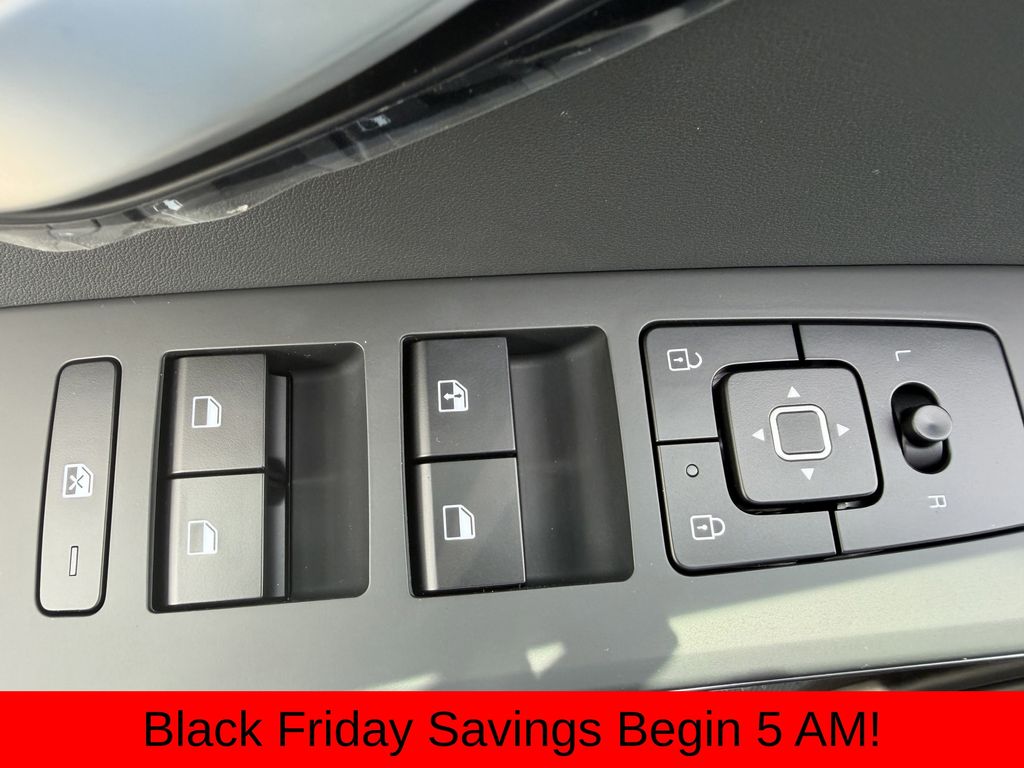 new 2025 Kia Niro car, priced at $27,663