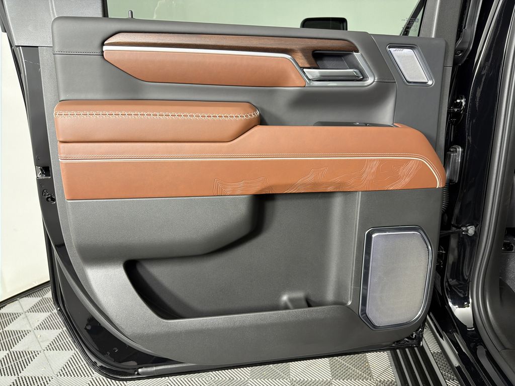 new 2026 GMC Sierra 2500HD car, priced at $91,665