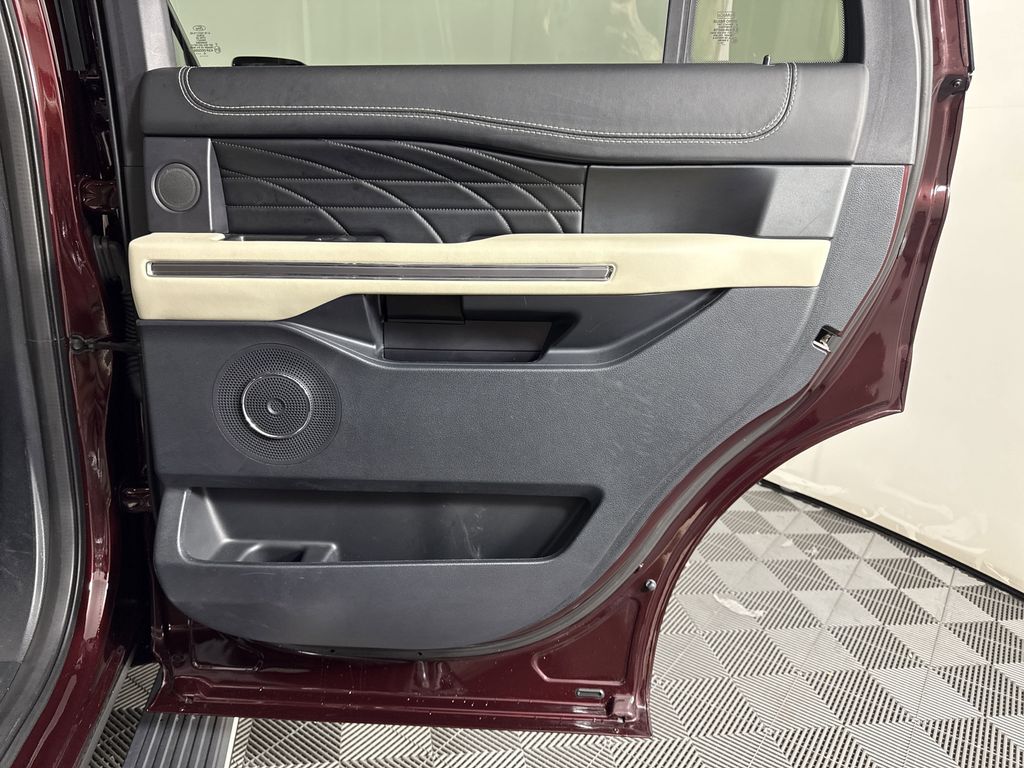 used 2020 Ford Expedition car
