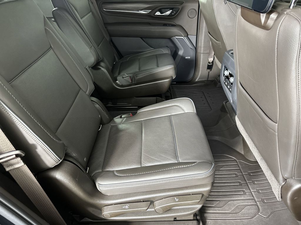 used 2021 GMC Yukon car, priced at $47,559