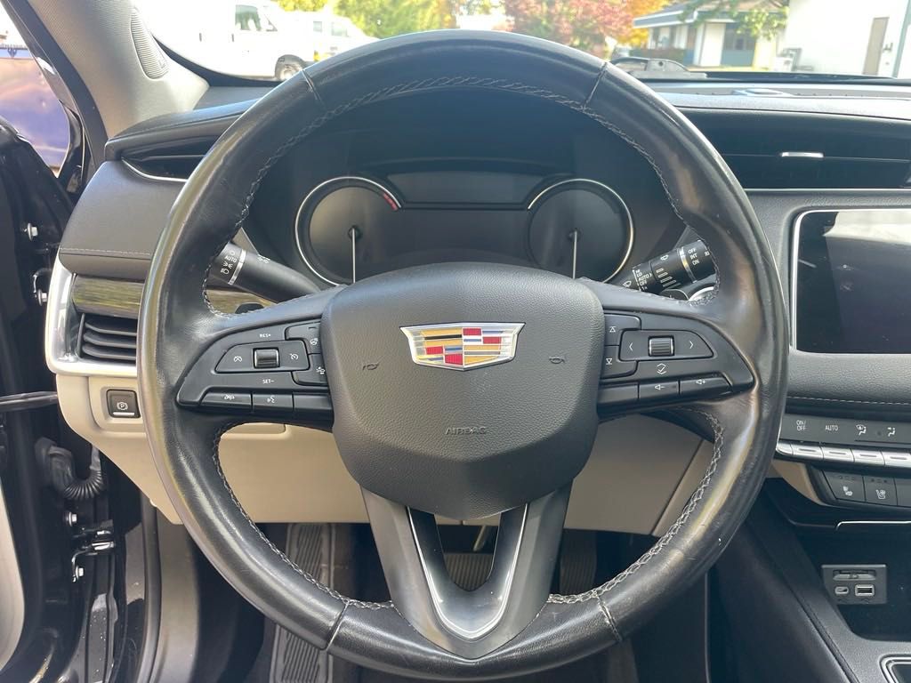 used 2019 Cadillac XT4 car, priced at $20,650