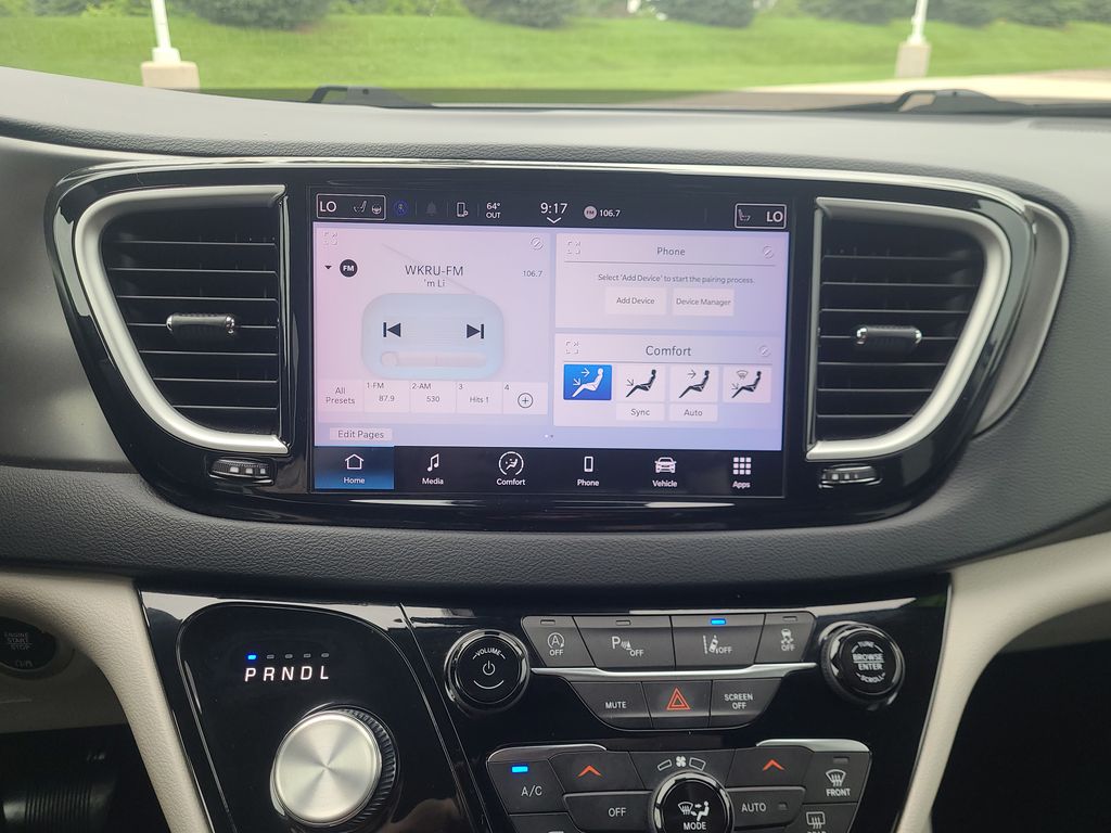 used 2023 Chrysler Pacifica car, priced at $24,987
