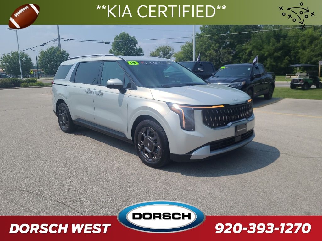 used 2025 Kia Carnival Hybrid car, priced at $42,757
