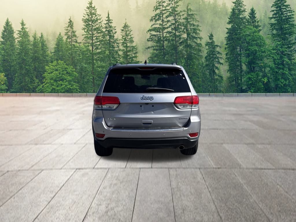 used 2018 Jeep Grand Cherokee car, priced at $20,215