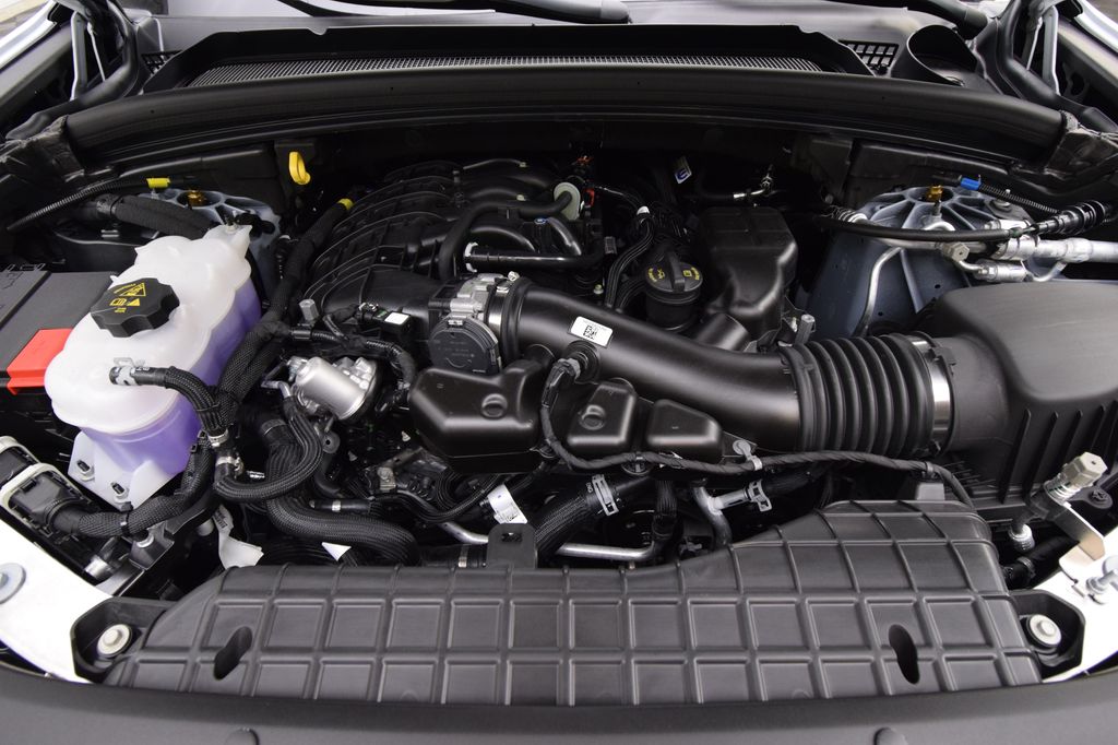 new 2025 Jeep Grand Cherokee car, priced at $68,580