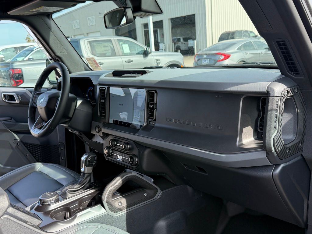 new 2024 Ford Bronco car, priced at $44,098