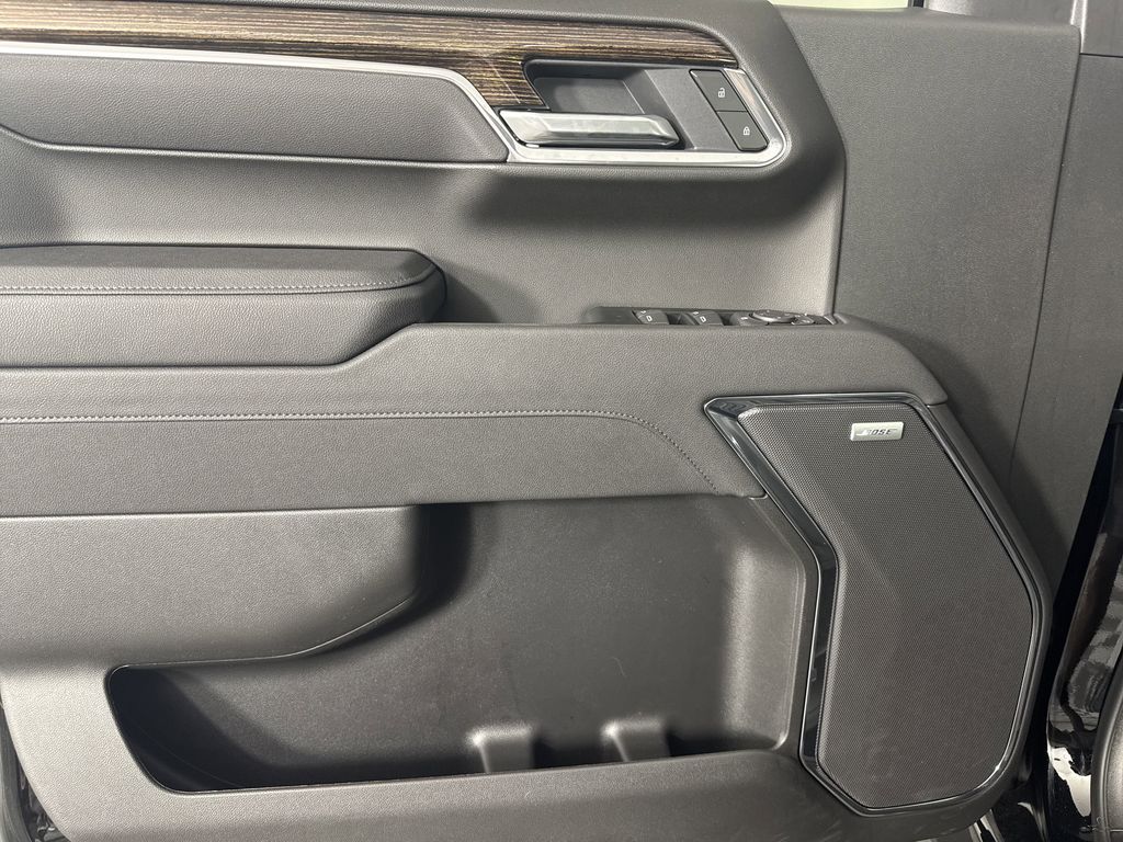 new 2025 GMC Sierra 1500 car, priced at $60,424